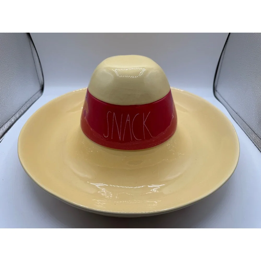Rae Dunn Sombrero Chips and Dip Server Yellow Red Ceramic Snack‎ Set 2 Piece